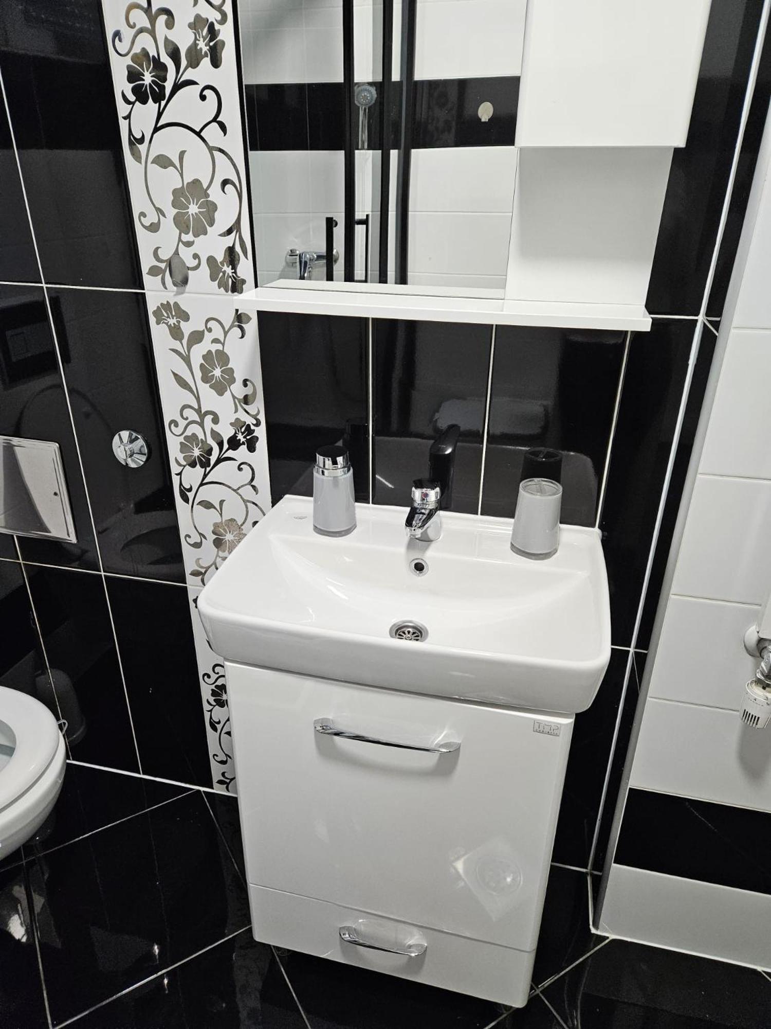 Apartman Aladin Bihać Eksteriør billede